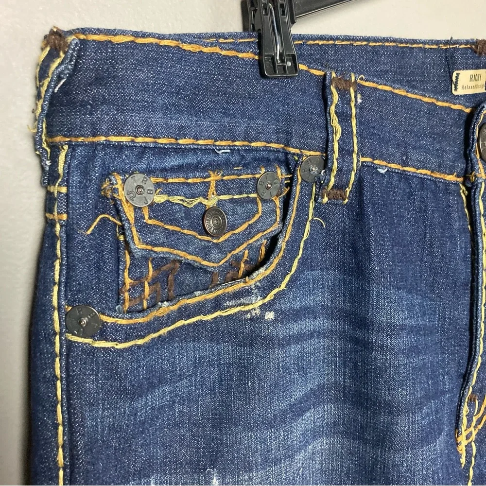 True Religion Ricky Super T Relaxed Straight dark contrast stitching size 38